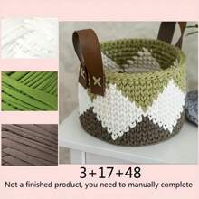 300g/90m 100% Fil de t-shirt en polyester, tissu élastique pour les chemises au crochet, fil de tissage épais fait main, utilisé pour le crochetage de sacs/paniers/tapis, la décoration d'intérieur, les artisanat fait main (les produits de crochet finis doivent être faits à la main)