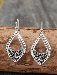 1对极简复古波西米亚风格镂空雕刻金属耳环 - 復古銀色 - 查看 3