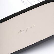 Bandeja ovalada de metal estilo nórdico con acentos - Organizador versátil de uso múltiple para joyas, fragancias, gafas y llaves | Solución de almacenamiento decorativa elegante para el hogar, hotel, cafetería y eventos (sala de estar, baño, dormitorio, entrada) para mujeres Organizador de almacenamiento Esenciales de viaje Regalo de regreso a la escuela - Multicolor - Ver 11