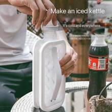 Essential Summer Cool-Down Items: A Two-In-One Portable Membrane Cup, Water Cup, Ice Tray Cup, Ice Cubes, Silicone Special Abrasive Pressing Household Item, Transparent Water Cup
