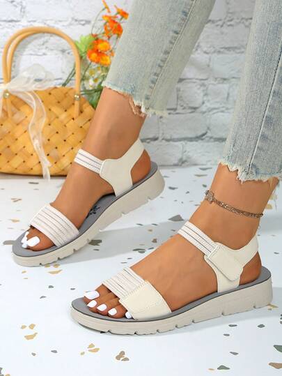 女士时尚厚底凉鞋，鞋底柔软舒适，简约优雅的双带设计，配有可调节钩环，适合通勤、购物、休闲外出、运动、度假、健身、办公室、家居、夏季