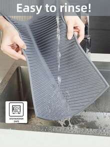 1 件硅胶碗碟干燥垫、厨房用具沥水垫硅胶沥水垫、柔性橡胶碗碟沥水垫、耐热硅胶三脚架、台面垫、水槽垫、多功能隔热垫、杯架、滤水垫，适合节日礼物