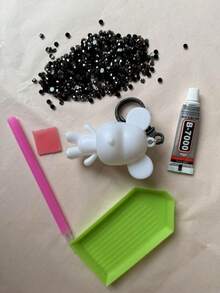 一套DIY钻石钥匙扣吊坠，趣味手工工艺品，适合作为生日、毕业、情人节和圣诞节的毛绒袜纪念品 - 彩色 - 查看 20