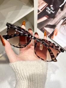 1 件/2 件塑料女士全框豹纹黑色双色 Y2K 经典辣妹风格现代简约风格太阳镜基础款时尚眼镜适合夏季海滩度假外出装