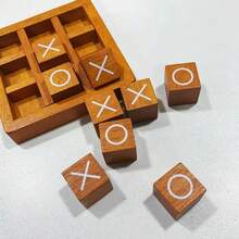 经典木制井字棋游戏套装 - 9 个棋子和 1 个底座，适合 14 岁及以上玩家，是家庭游戏之夜和家居装饰的完美之选 | 适用于咖啡桌、客厅、书桌 - 非常适合成人游戏之夜、派对游戏、农舍风格装饰 - 无需电池，绝佳的礼物创意，情人节礼物，咖啡桌游戏 | 经典棋盘游戏 | 木制游戏棋子，XOXO 棋盘游戏，互动游戏，非常适合旅行和休闲策略棋盘游戏。 - 彩色 - 查看 3
