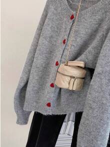 Cárdigan de cuello redondo oversize de mezcla de lana de unicolor con botones en forma de corazón vintage, minimalista y versátil para otoño/invierno - Gris - Ver 5