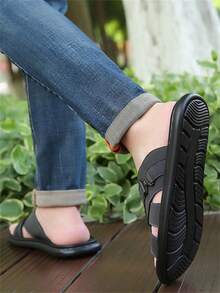 Nuevas sandalias de verano para hombre, chanclas versátiles con suela blanda antideslizante, sandalias de moda casuales de talla grande - Negro - Ver 5