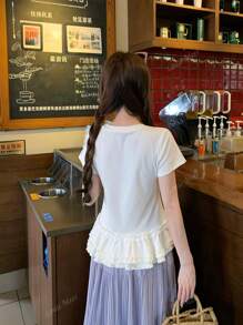 Sweet Lace Trim Casual Slim Fit Round Neck Short Sleeve T-Shirt