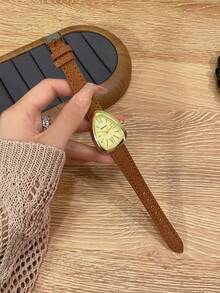 1pc Triangle Watch Gold Dial Brown/Black Strap Simple Quartz Movement Watch Suitable For Daily Decoration - one-size - View 3