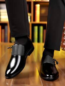 一對的流行英語風格一腳蹬男士商業皮革鞋