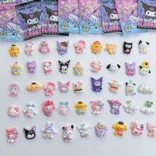 Sanrio 30/10pcs Cute Sanrio Hello Kitty Surprise Blind Bag, Small Gift Blind Box Prize Mini Simulation Cartoon Miniature Ornament, Suitable For Dollhouse, Aquarium, Interior Decoration, Birthday Gift, Valentine's Day Gift, Party Gift (Random Style)
