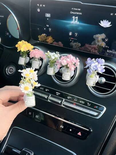 Mini Car Air Vent Silk Flowers With Aromatherapy Diffuser – Exquisite Artificial Flower Decoration For Women, Soft And Natural Looking Petals, Adds Elegance And Femininity To Car Interior, Simulated Vase Design Air Vent Clip, Stylish Car Accessory With Aroma Function
