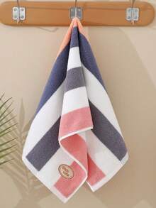1条加厚奢华浴巾，超柔软、吸水性强、亲肤，适用于浴室、健身房、酒店、海滩度假、日常必备，是送给每个人的完美礼物，也是返校季、美容院、家庭浴室的理想之选。这款浴巾可用于美容院、酒店、运动场所等，是居家必备的毛巾和护肤品。 - 彩色 - 查看 17