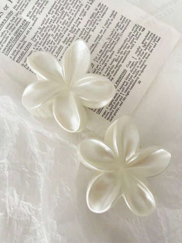 1/2pcs Flower Design Lucent Hair Claw Clips, Sharkbite Beach Style Hair Accessory For Women