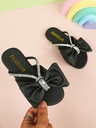 2025 Spring/Summer Children's Fashion Casual Outdoor Wear Diamond Bowknot Sandals, Children's Slippers Beach Flip Flops