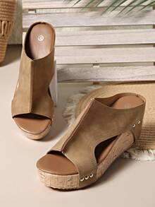 舒适厚底拖鞋 - 女式米色坡跟一脚蹬凉鞋，带扣带和铆钉鞋底，红色、黑色或棕色露趾木屐，厚底休闲夏季鞋 - 卡其色拖鞋 - 查看 6