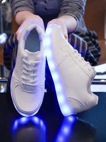 USB Charging LED 16-Color Mode Luminous Casual Sports Shoes For Men And Women, Couples, Students, Street Dance, Glow In The Dark, Adults, Flat Shoes, Solid Color Sneakers
