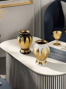 1 chiếc bình gốm đen vàng đường kính lớn có nắp, cũng có sẵn bình gốm trắng vàng không nắp, thích hợp cho phòng khách, phòng ăn, tiền sảnh, kệ bàn, có thể dùng làm bình cắm hoa, phù hợp với nhiều mục đích sử dụng. - Nhiều màu - Xem 6