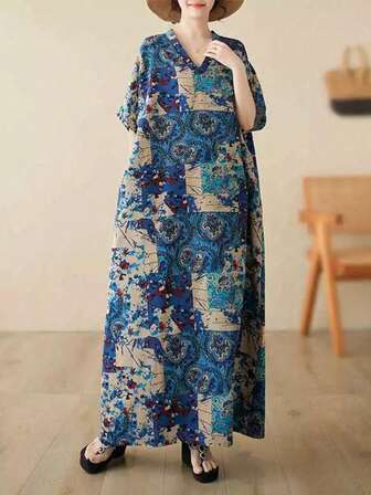 女式复古花卉 V 领中长连衣裙，休闲度假和旅行风格，春夏