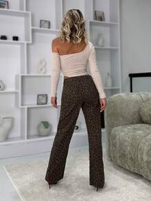 Manon Tanti 1pc Women Front Button Low Waist Leopard Print Washed Straight Leg Jeans, Casual Everyday Wear - Multicolor - View 5