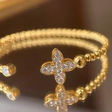 优雅百搭 18K 镀金四叶草锆石奢华女士可扩展手镯 - 金色 - 查看 4