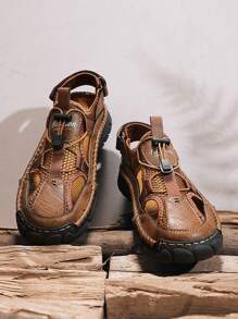 Herren handgenähte Sandalen - geschlossene Zehenpartie, atmungsaktive Freizeitsschuhe, rutschfeste Sommer-Wanderschuhe mit Gummisohlen, atmungsaktives Mesh und verstellbaren Kordeln. Schwarz, Khaki oder Weiß - perfekt für lässige Outdoor-Abenteuer, atmungsaktive Sommerschuhe | Lässiger Fischerboot-Stil | Gummisohlen