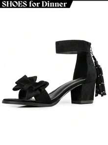 Tacones con tirantes para mujeres - Sandalias negro con lazo y borla, perfectas para festivales de música y salir de noche