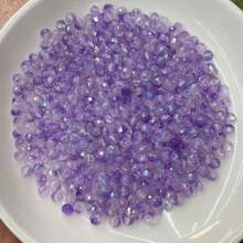 500 pièces de perles de verre facetées colorées de 4 mm, perles de cristal brillantes avec éclat de gemmes, convient pour les cadeaux, la création de bijoux, l'artisanat fait main et les projets DIY, idéal pour les créations DIY pendant les festivals et plus encore