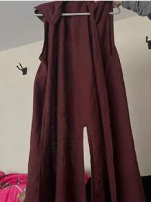 1 قطعة رداء طويل ذو غطاء أمامي مفتوح بطراز عتيق وسط العصور الوسطى، باللون الأحمر أو الأسود أو الأخضر، مناسب لحفلات الهالوين والكرنفالات والأعياد والأزياء المسرحية وتنكر فايكنج