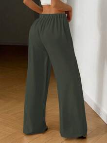 Celana Panjang Model Lebar dengan Detail Drape Warna-warni: Kain Tenun Ringan + Pinggang Elastis dengan Tali Serut, Serbaguna untuk Dipadukan dengan Atasan Apa Pun, Cocok untuk Perjalanan/Belanja/Celana Kasual Wanita, Cocok untuk Kencan, Pakaian Pelajar, dan Aktivitas Sehari-hari. Gaya Serbaguna yang Dapat Dipadukan dengan Apa Saja. - Dark Green - View 2