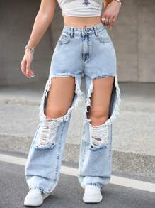 Calça jeans feminina reta e larga com estampa floral azul desgastada