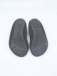 1 Pair Kids Summer Water Shoes, Outdoor Water Shoes, Yoga Shoes, Cartoon Anti-Slip Breathable Beach Shoes, Training Shoes, Girls Cartoon Pattern Round Toe Fabric Sports Water Socks, 1 Pair Lightweight Lace-Up Sports Water Shoes, 1 Pair Kids Soft Breathable Quick-Dry Water Shoes For Swimming, Beach, Indoor, Hotel, Cartoon Print Fashion - Black - View 7