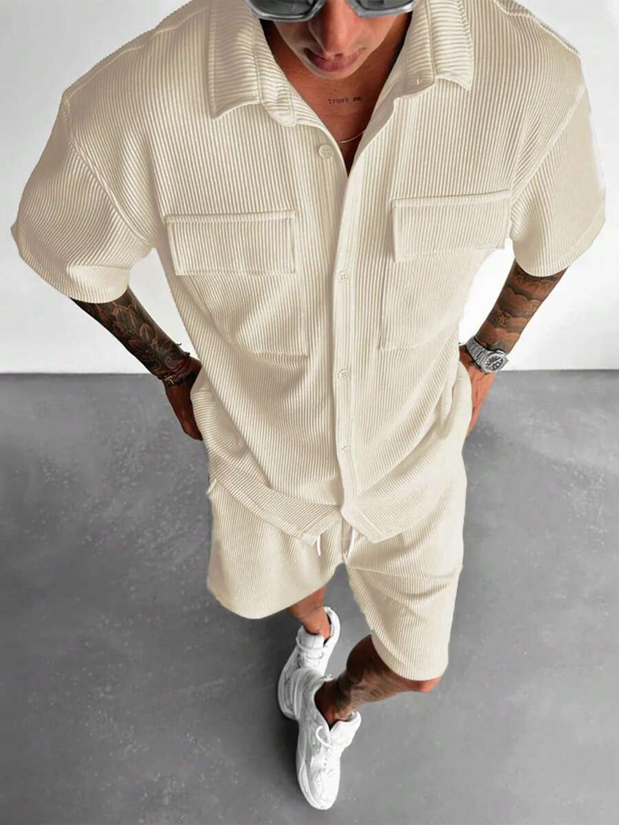 新款夏季男士纯色多口袋纽扣衬衫 + 抽绳短裤套装，度假休闲运动日常基本款两件套，舒适装