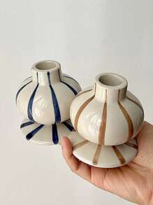 1pc Modern Minimalist Striped Ceramic Candle Holder - Stylish Tabletop Decor Perfect For Festive Table Setting Home Desktop Decor