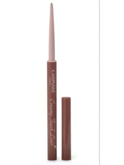  Canmake 柔滑眼线笔 09 大吉岭色，1.5mm，0.09克/0.003盎司 | 超细柔滑笔尖，精准勾勒眼线 | 持久防水配方 | 色彩鲜艳，质地柔软顺滑 | 轻松打造精准线条或柔和烟熏妆 | 适合敏感眼部及隐形眼镜佩戴者