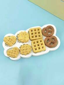 2pcs Silicone Heart Shaped Cookies/Chocolate Cake Mold DIY Bakeware - Light Grey - View 3