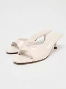 全新夏季女鞋漆面效果穆勒式尖头高跟凉鞋 [请参考尺码表了解尺码] - 米色 - 查看 1