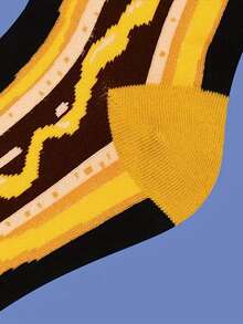 1 Pair Of Cartoon Patterned Men's Mid Length Socks. Made Of Soft And Breathable Fabric, Suitable For Casual Wear In Summer. Cute Socks, Fun Accessories, Dreamy Design, Comfortable Fit, Playful Style - Multicolor - View 3