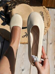 时尚针织女士平底鞋，专为时尚女士设计，适合休闲和商务场合