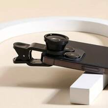 1 set d'objectifs universels à clip 3-en-1 - grand angle, macro, objectif fisheye pour téléphones - accessoires de téléphone haut de gamme pour une expérience de photographie améliorée (il y a un total de deux objectifs).