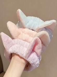 Cat Ears Coral Velvet Face Spa Hairband - Comfortable And Stylish Wash And Make-Up Headband Cute Face Wash Hair Band Plush Headband Wider Non-Slip Face Wash Make Up Anti Wet Hair Sports Face Wash Special Hair Tie Back To School