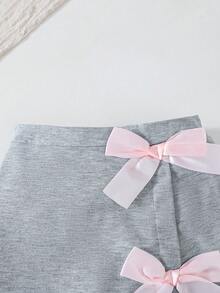 Girls Summer Fashion Bow Decor Suit, Round Neck Short Sleeve Top + Asymmetric Hem Skirt, Casual Outdoor T-Shirt Set Suitable For 4-7 Years Old Girls, Daily, Outdoor, Street, Campus & Party Wear - Grey - View 7