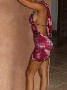 Women's Summer Sexy Backless Spaghetti Strap Pearl Chain Decor Printed Bodycon Mini Deep V Neck Dress, Fashionable For Vacation And Date - Hot Pink - View 3