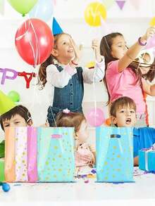 30个装 - 9.4*6.3英寸 婴儿派对礼品袋、生日糖果袋、儿童生日派对回礼袋、儿童生日派对礼物袋,星形图案,适用于婴儿派对、迎婴派对、婚礼、新年等场合。(1种颜色10个装) - 彩色 - 查看 5