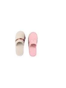 1pair Disposable Coral Fleece Slippers, Comfy Closed Toe Warm Flat Shoes For Women, Suitable For Home Guest Spa Hotel,Spa Slippers, Non Slip Disposable Hotel Slippers,Multi Color Reusable House Slippers, Indoor, Bathroom, Bedroom, Travel Slippers For Women, Men, Unisex(Random Color And Style) Back To School