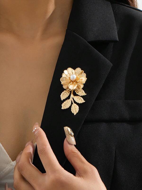 1 Elegante broche de metal con diseño 3D de flor y hoja, adecuado para uso diario, accesorios escolares, de oficina, camisas, chaquetas, joyería, Navidad, Halloween