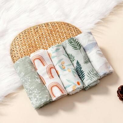 Bộ 5 yếm ăn cho bé, kích thước 60*60cm, chất liệu sợi tre mềm mại, có thể dùng để lau miệng, quấn bé, làm khăn mặt, khăn tay vuông, phù hợp cho cả bé trai và bé gái.