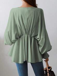 女士休闲不对称V领褶裥腰部宽松灯笼袖长袖衬衫，春夏款