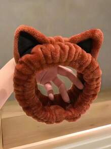 Cat Ears Coral Velvet Face Spa Hairband - Comfortable And Stylish Wash And Make-Up Headband Cute Face Wash Hair Band Plush Headband Wider Non-Slip Face Wash Make Up Anti Wet Hair Sports Face Wash Special Hair Tie Back To School