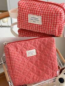 1 pieza Bolsa de cosméticos acolchada a cuadros rojos de gran capacidad, bolsa de maquillaje portátil de moda, bolsa de maquillaje de viaje para niñas, bolsa de almacenamiento multifuncional para lápiz labial, toallas sanitarias, monedas, llaves, pinzas para el cabello, lazos para el cabello, linda bolsa de aseo, organizador de viaje, bolsa de cosméticos, regalo del Día de la Madre, regalo de regreso a la escuela, regalo de Año Nuevo, artículo de viaje esencial, bolsa de útiles escolares de vacaciones/verano, bolsa de viaje para estudiantes, bolsa de cosméticos de viaje para mujeres - Rojo - Ver 14